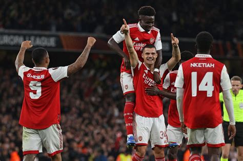 Arsenal Champions League Odds: Gunners 10/11 to qualify for .
